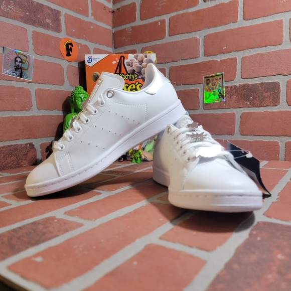 Adidas Stan Smith X Disney X Tinker Bell - Picture 6 of 8